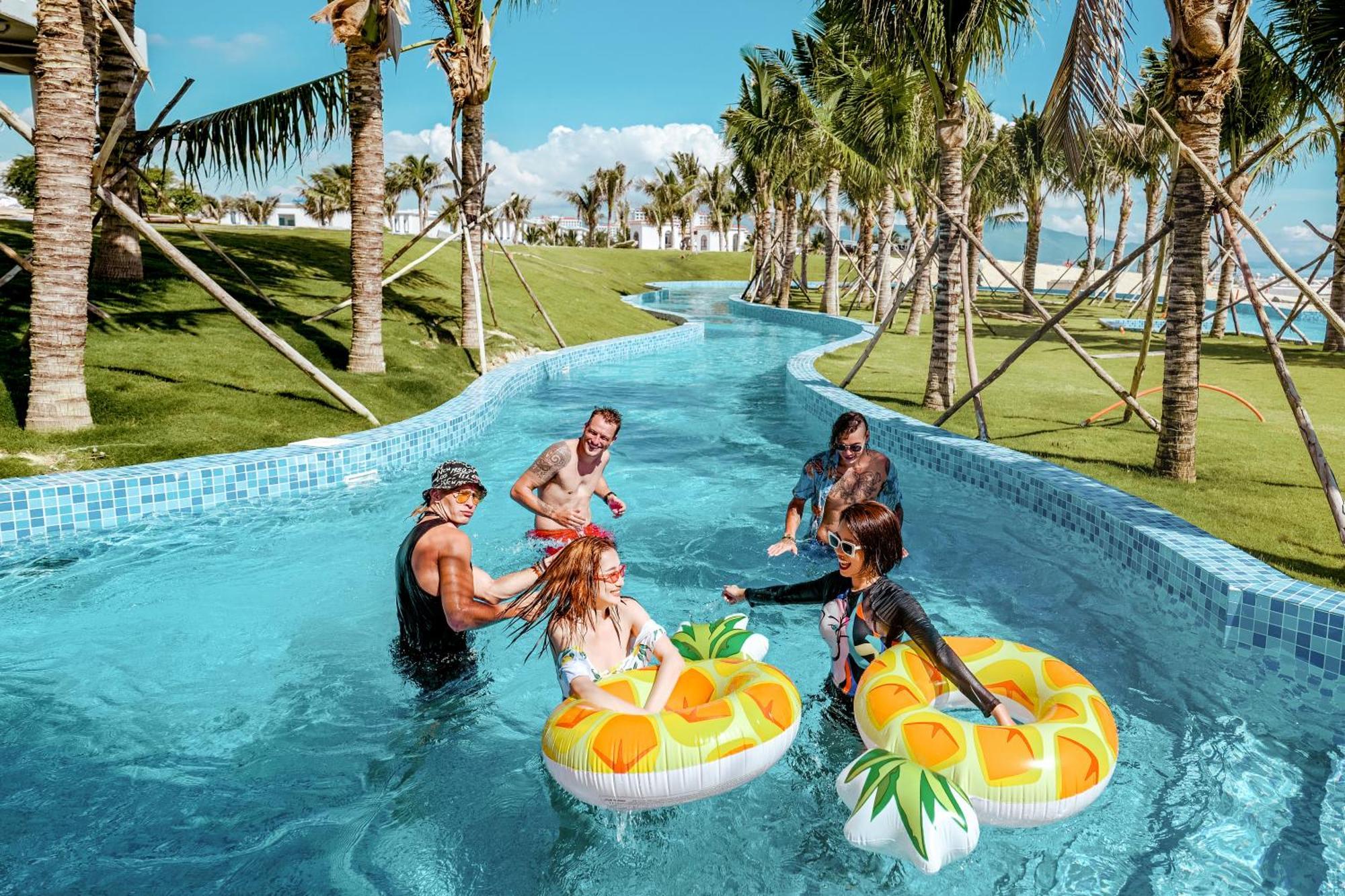 The Empyrean Cam Ranh Beach Resort Exterior foto